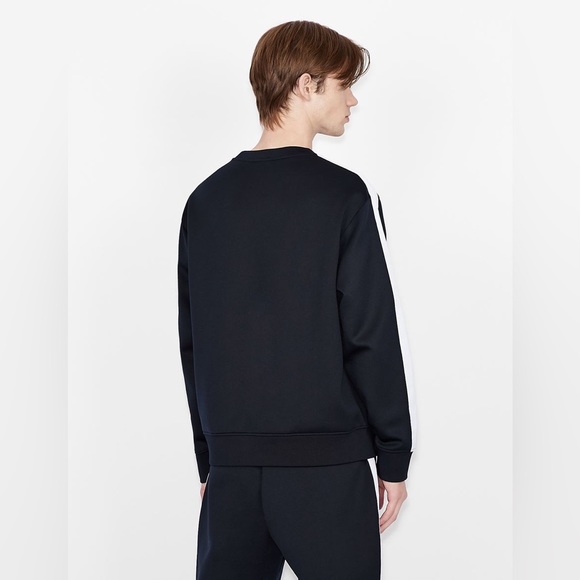 Armani Exchange OVERSIZED LOGO CREW NECK SWEATSHIRT - Picture 5 of 8